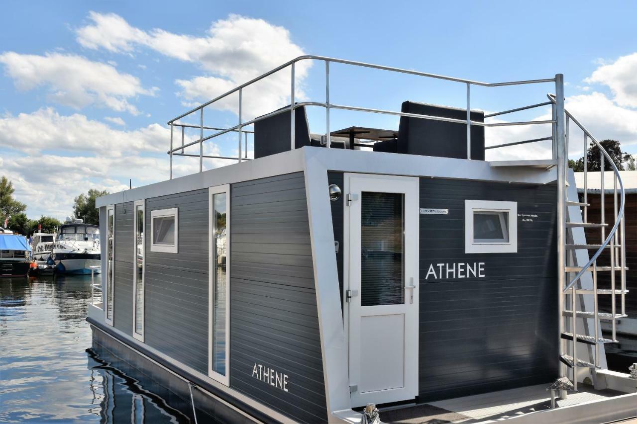 Cosy Floating Boatlodge Athene Alojamento