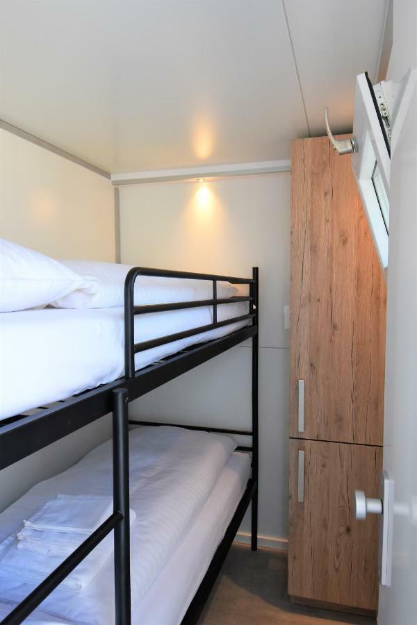 Alojamento Cosy Floating Boatlodge Athene *